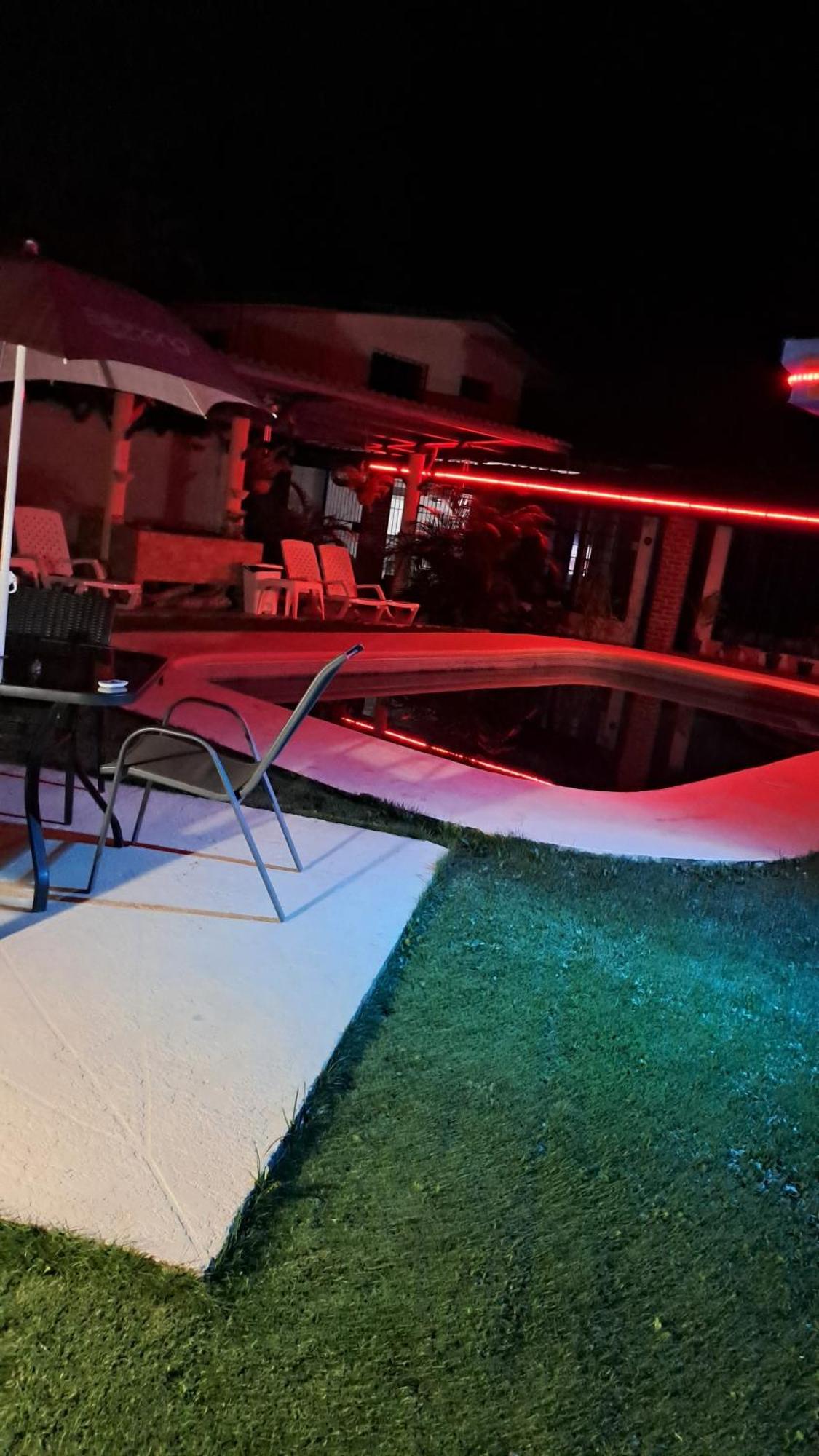 Las Lajas  Hostal Villa Mayte Coronado מראה חיצוני תמונה
