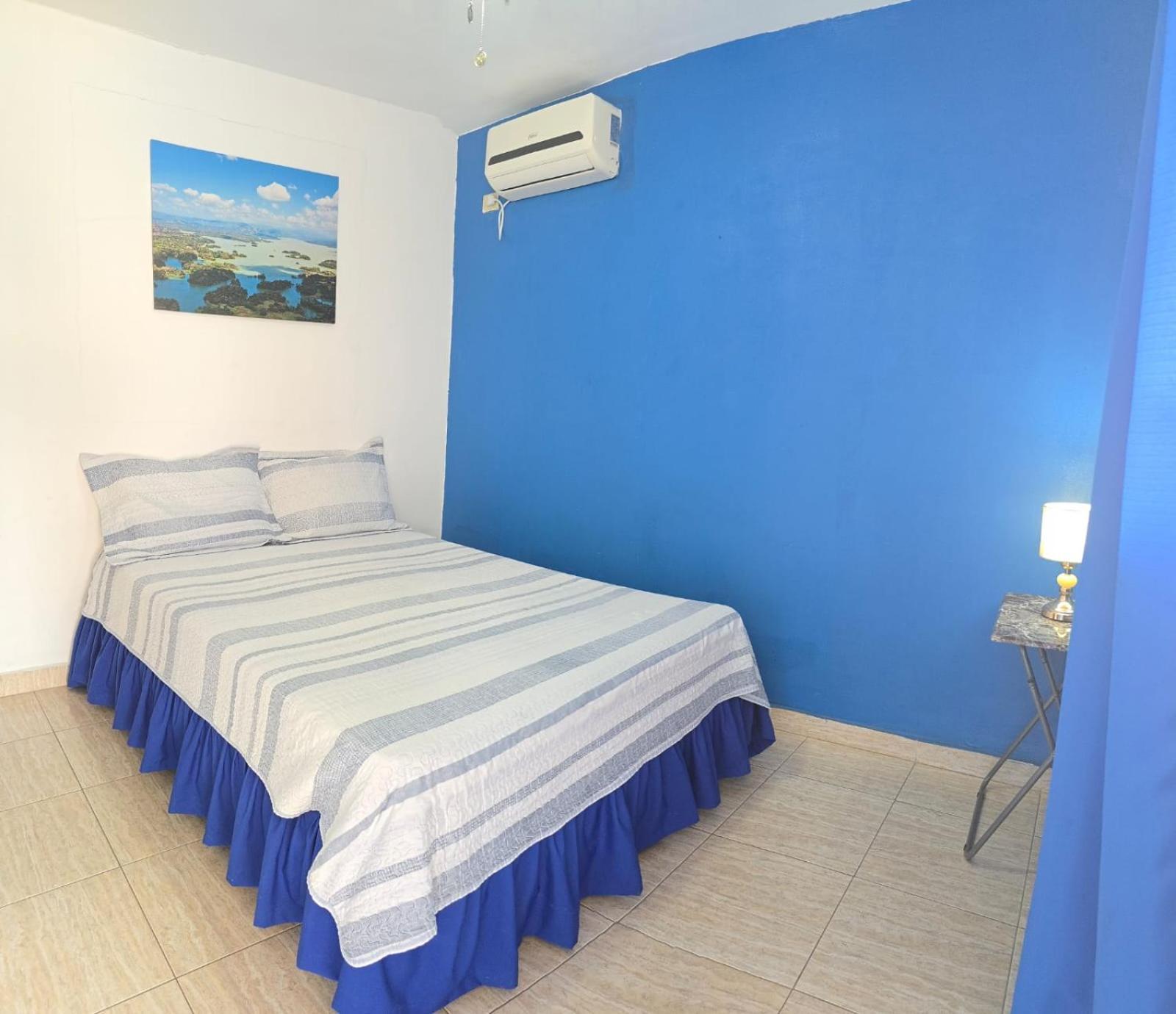 Las Lajas  Hostal Villa Mayte Coronado מראה חיצוני תמונה